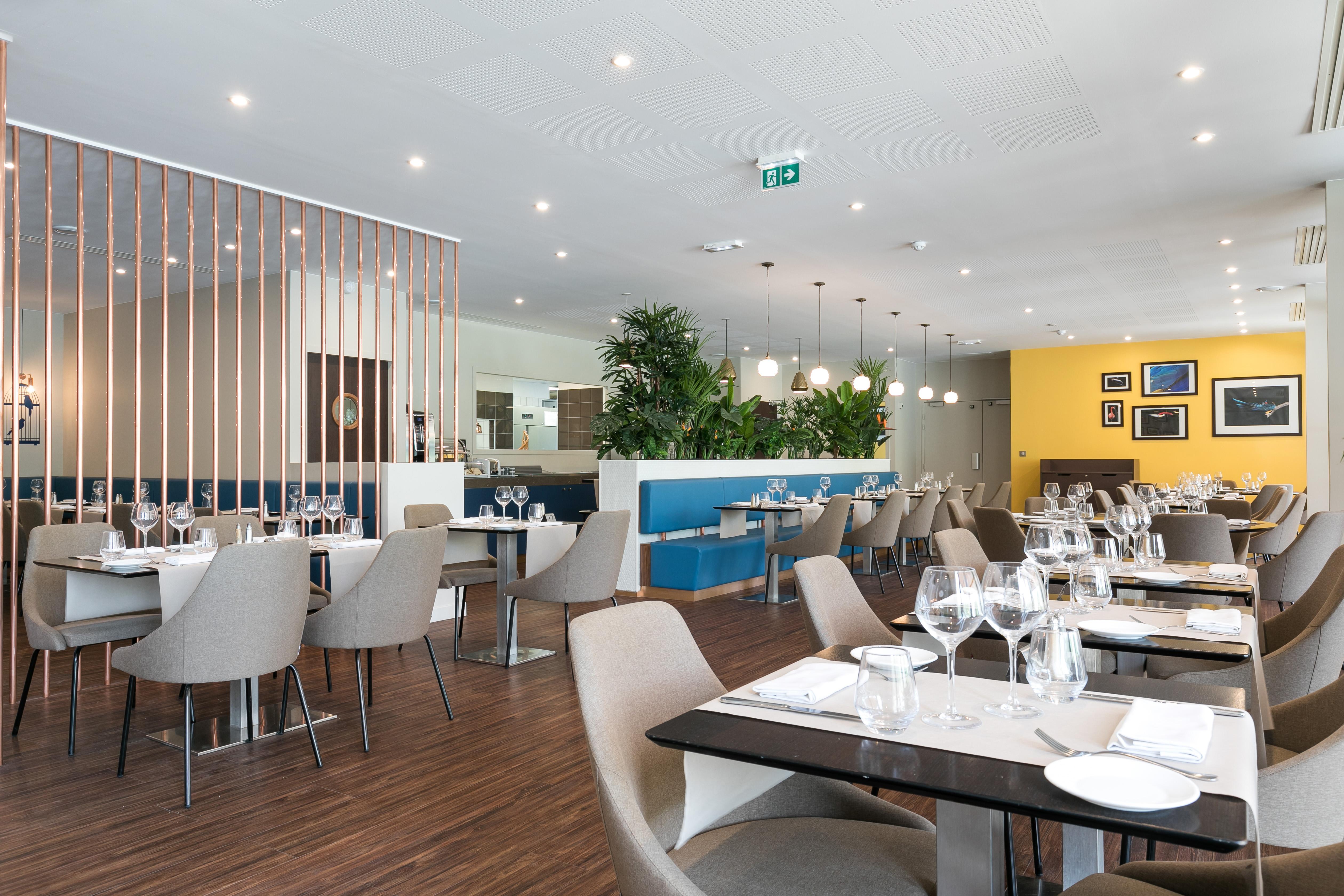 Hotel Birdy By Happyculture Aix-en-Provence Étterem fotó
