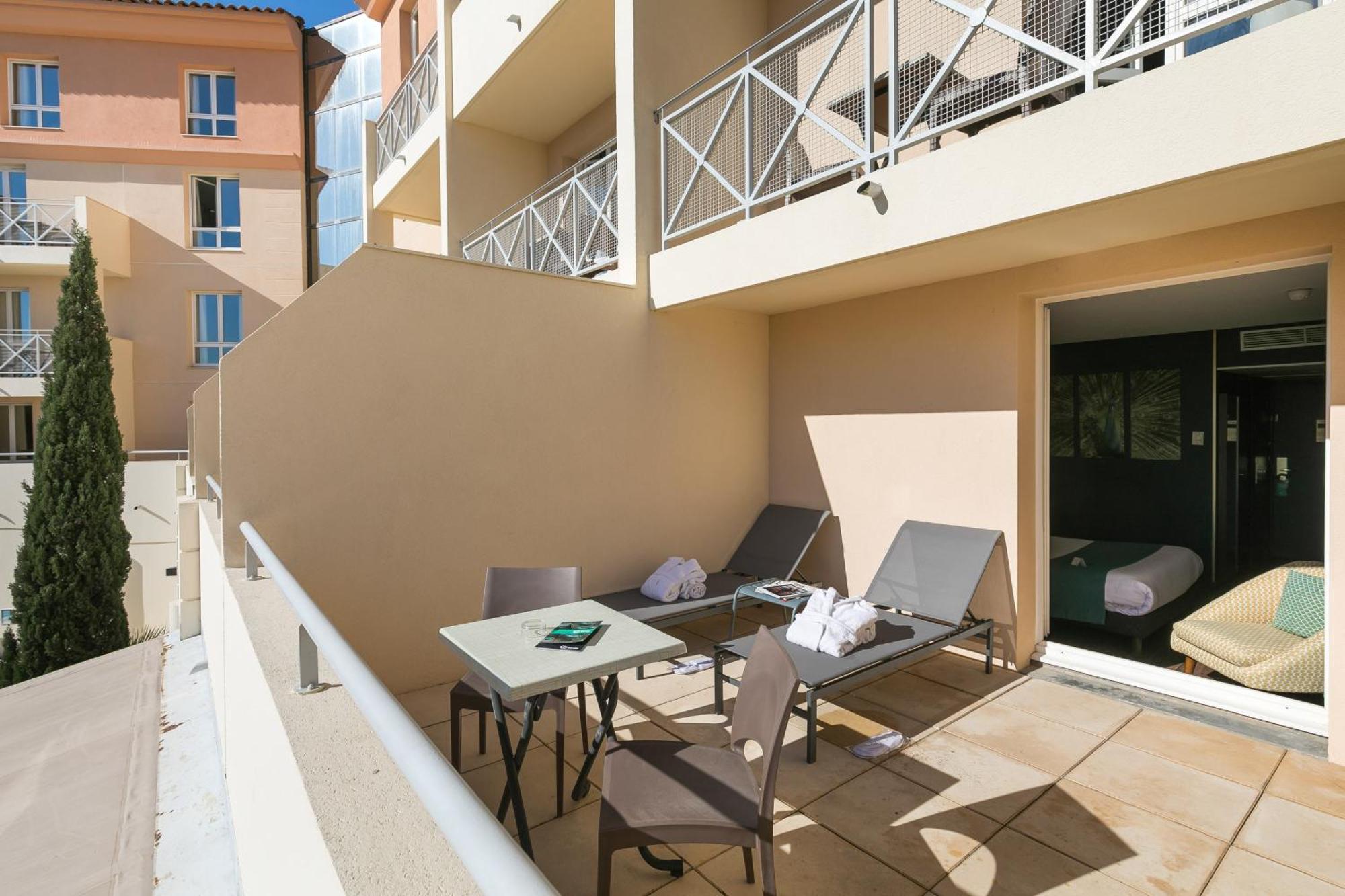 Hotel Birdy By Happyculture Aix-en-Provence Kültér fotó